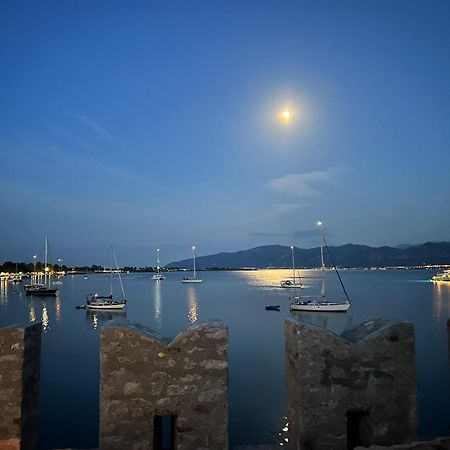 Madame Parisienne Villa Nafpaktos Eksteriør billede